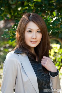 韩素希